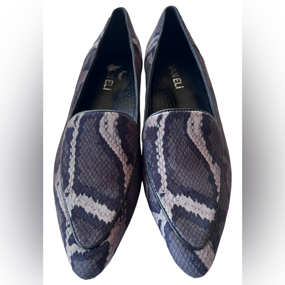 Vaneli Womens Kelvin Black Gray Snake Velvet Loafers Moccasins Flats shoes Sz 7